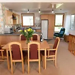 Bridge 19, Within Walking Distance Of Town Centre, Strictly No Pets * Keswick (Cumbria)