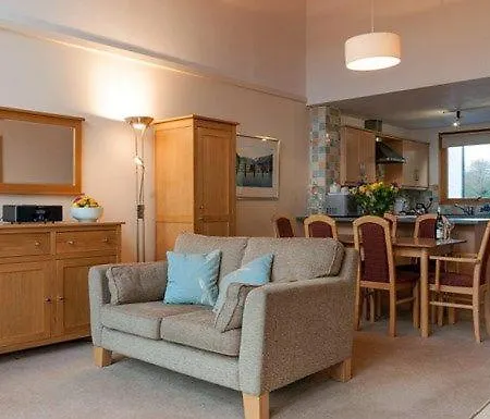 Vakantiehuis Bridge 19, Within Walking Distance Of Town Centre, Strictly No Pets